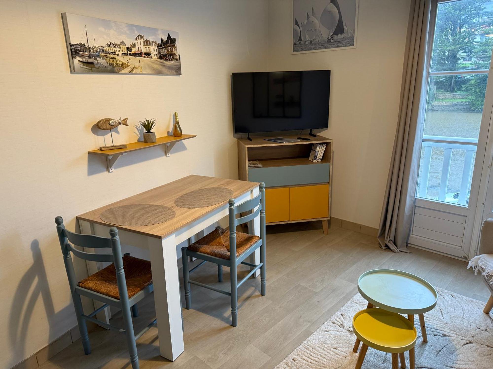 Appartement T2 Vue Sur La Riviere Avec Garage Privatif - Port De Saint-Goustan 欧赖 外观 照片